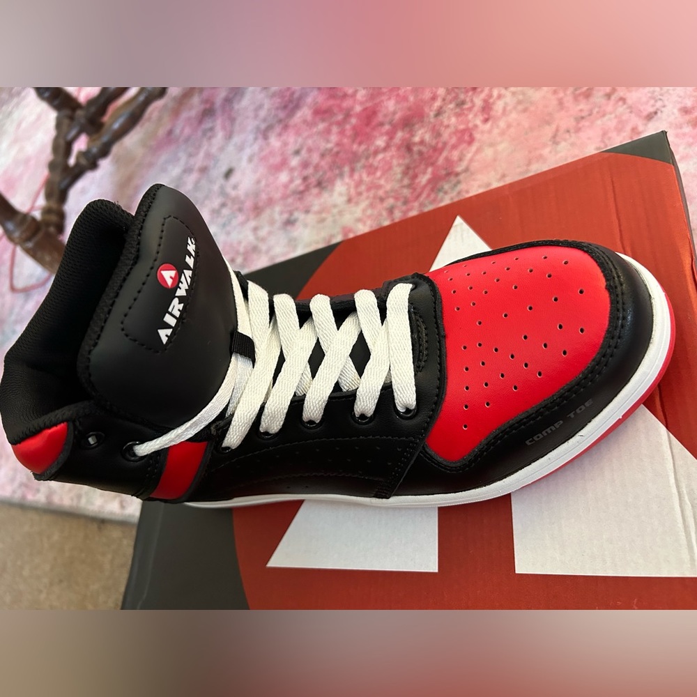 Air walk Saftey Shoes